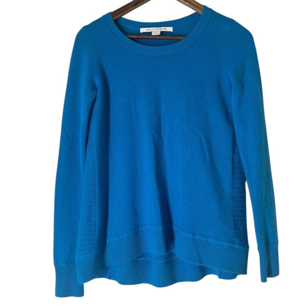 Diane Von Furstenberg Blue 100% Cashmere Sweater Womens Sz P/XS Quiet Luxury